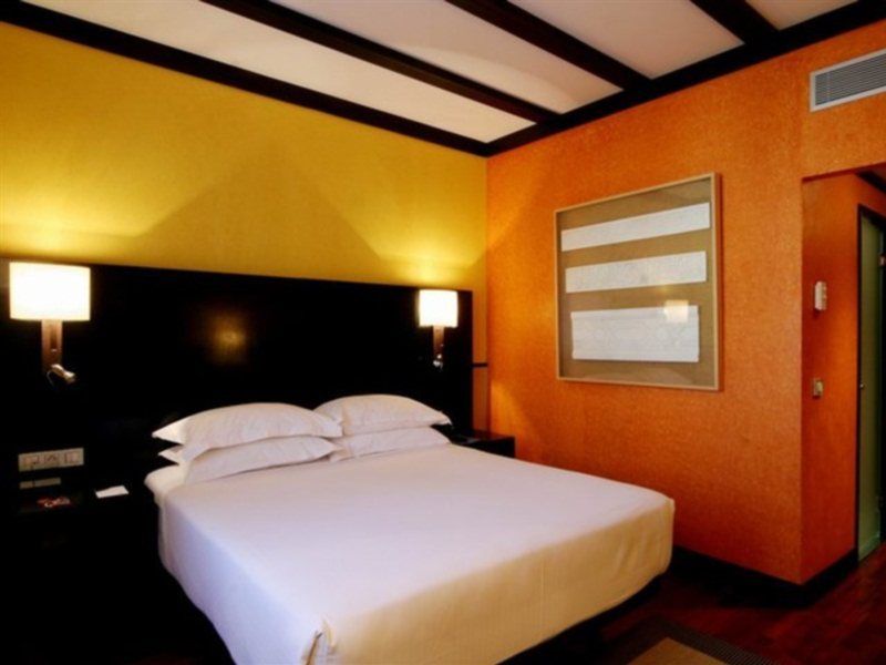 Hotel Palacio De Santa Paula, Autograph Collection Granada Ngoại thất bức ảnh